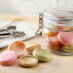 découvrez nos astuces incontournables pour conserver vos coques de macarons vides en parfait état et les garder fraîches plus longtemps.