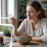 découvrez comment les superaliments spécialement adaptés aux personnes diabétiques peuvent améliorer votre santé en régulant la glycémie et en apportant des nutriments essentiels.