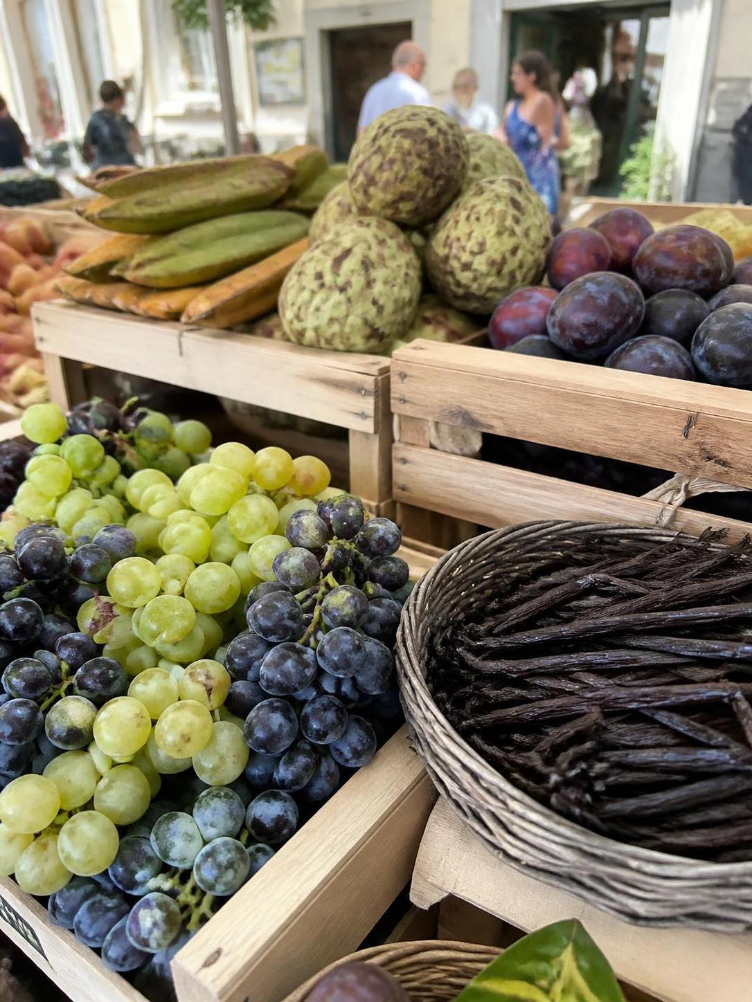 découvrez notre liste complète des fruits commençant par la lettre v, idéale pour enrichir votre vocabulaire et votre cuisine.