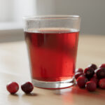 découvrez si le jus de cranberry, réputé pour prévenir les cystites, est également bénéfique en cas de stress ou d'anxiété. analyse des bienfaits et conseils d'utilisation.